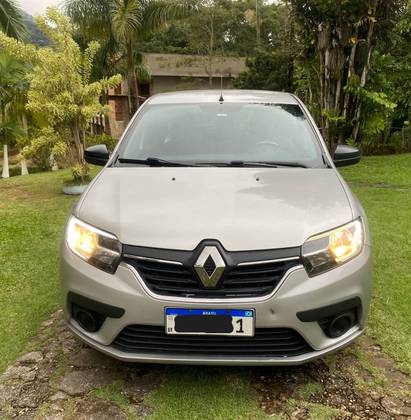 RENAULT SANDERO 1.0 12V SCE FLEX LIFE MANUAL RENAULT SANDERO 1.0 12V SCE FLEX LIFE MANUAL